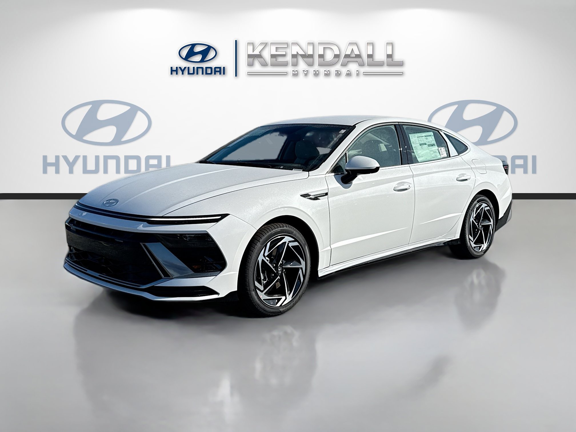 Used 2026 Hyundai Sonata SEL FWD image 3