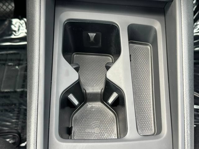 Certified 2025 Volkswagen Tiguan S w/ 18" Wheel Package AWD/4WD image 34