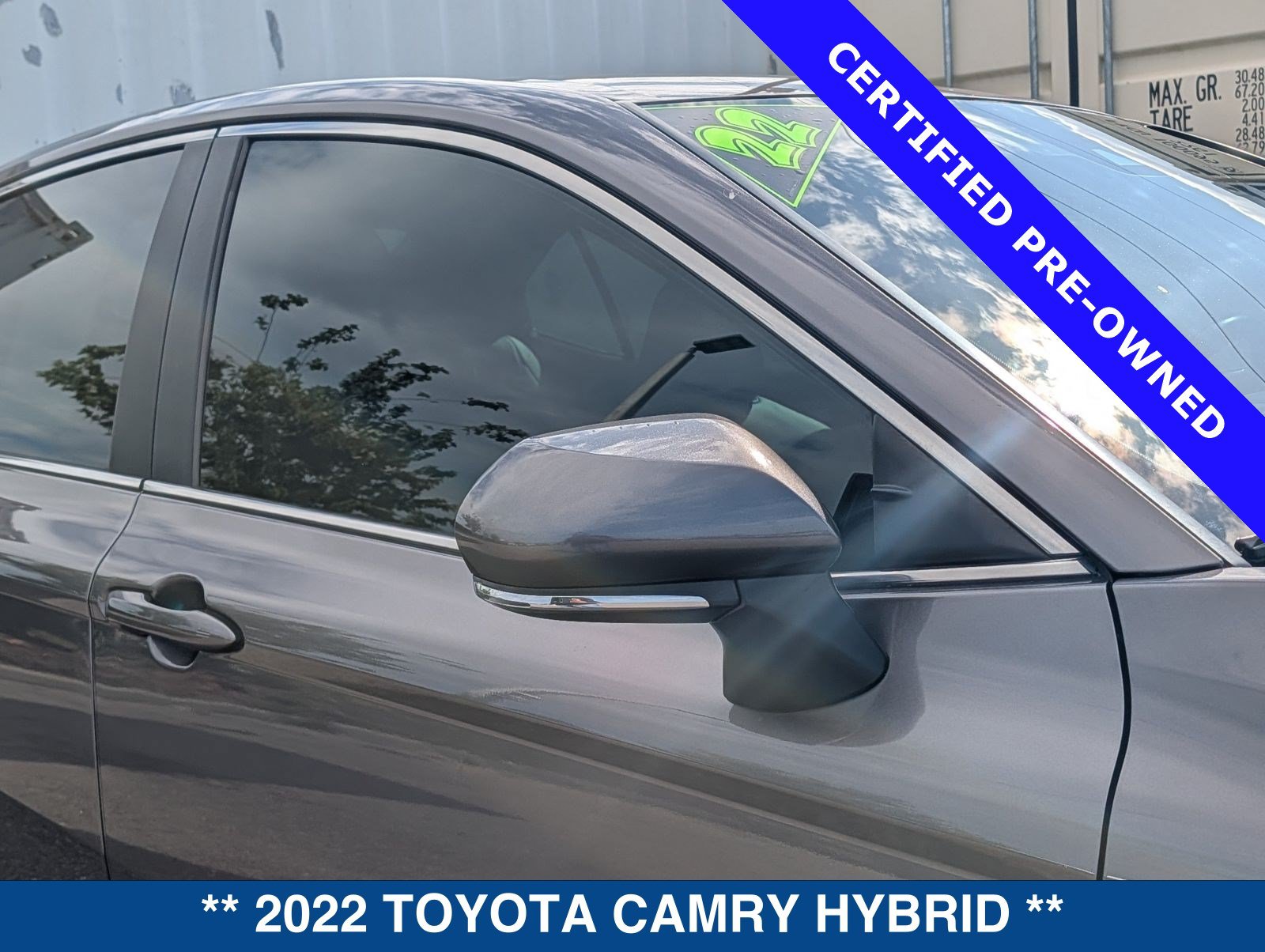 Used 2022 Toyota Camry SE FWD image 10