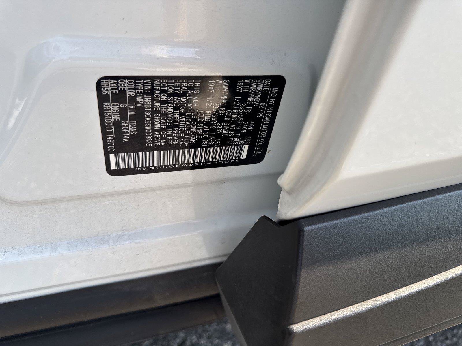 Used 2025 Nissan Rogue SL w/ SL Premium Package FWD image 31