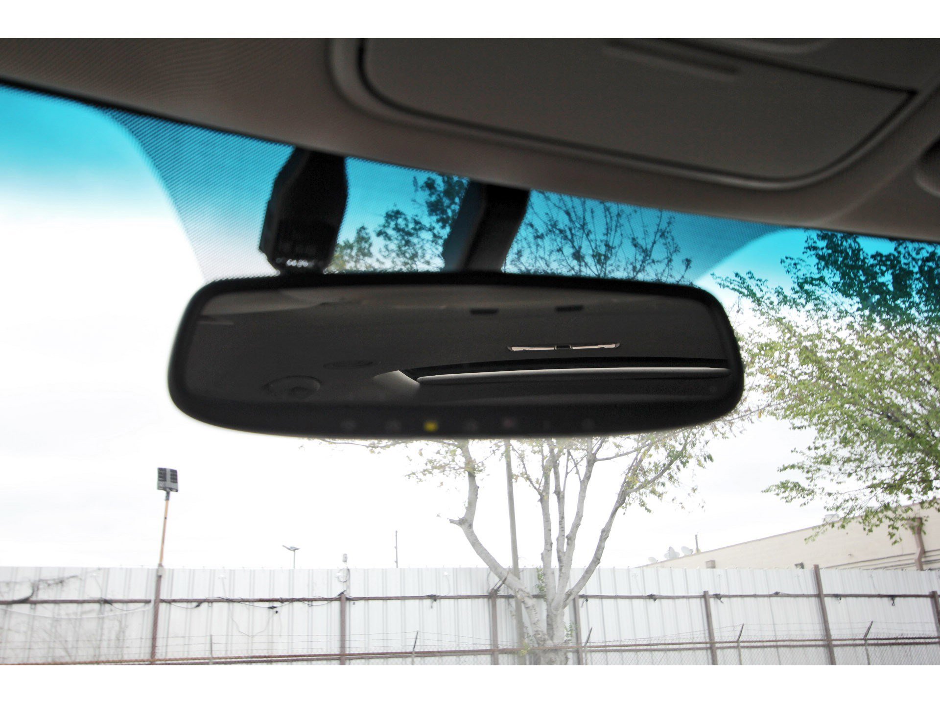 Used 2016 Kia Sedona SX Limited FWD image 24