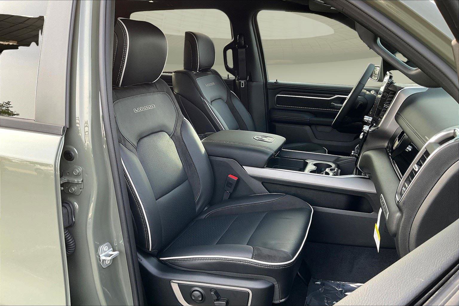 New 2026 RAM 1500 Laramie w/ Night Edition image 10