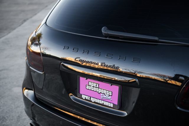 Used 2013 Porsche Cayenne Turbo image 33