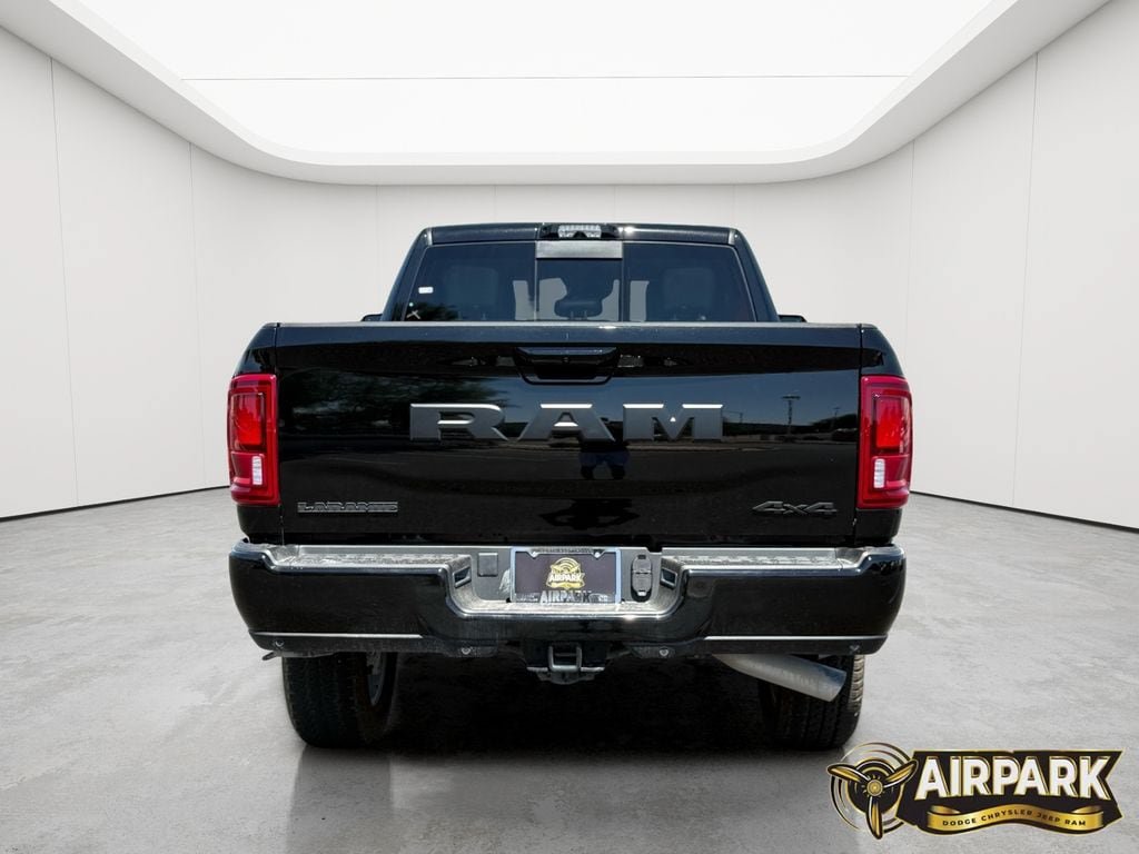 New 2025 RAM 2500 Laramie AWD/4WD image 6