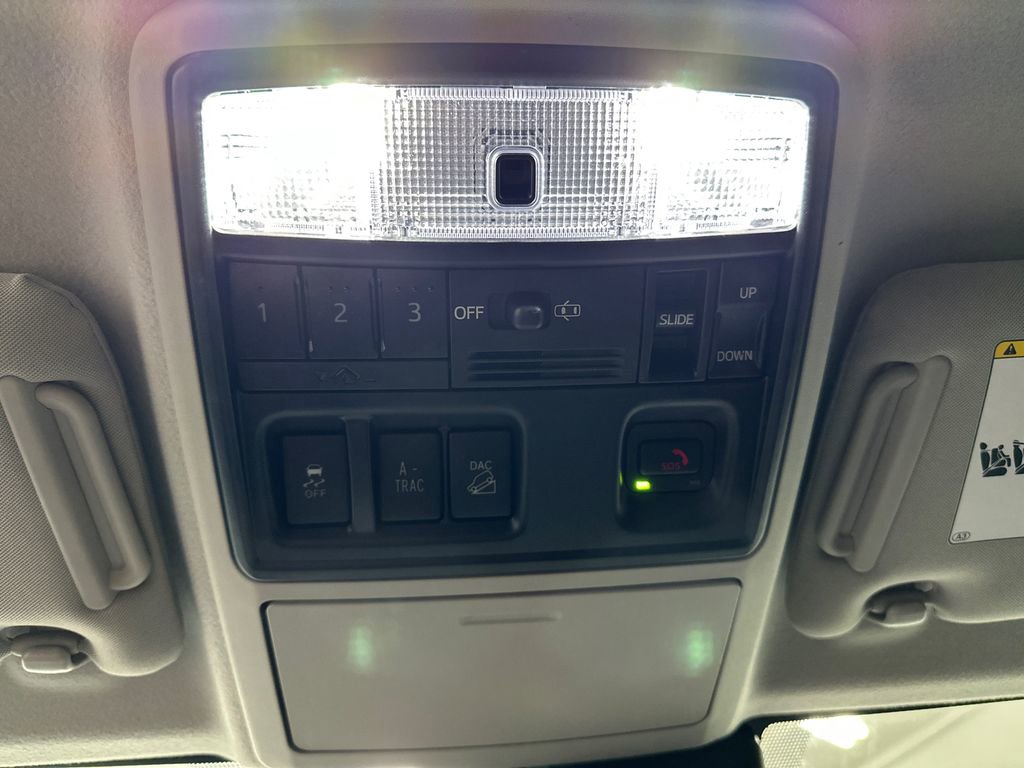 Used 2023 Toyota 4Runner Limited image 34