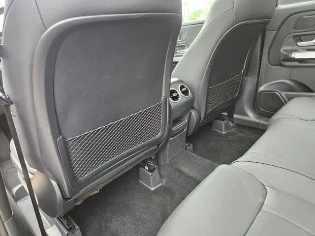 Used 2026 Mercedes-Benz GLB 250 image 17