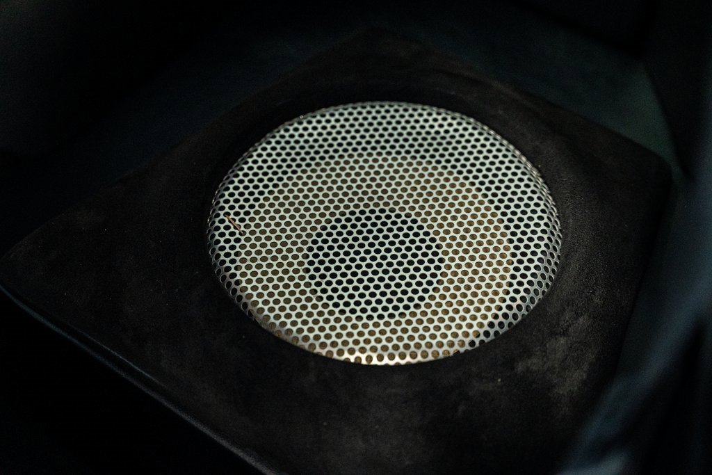 Used 2011 Aston Martin DB9 Coupe image 46