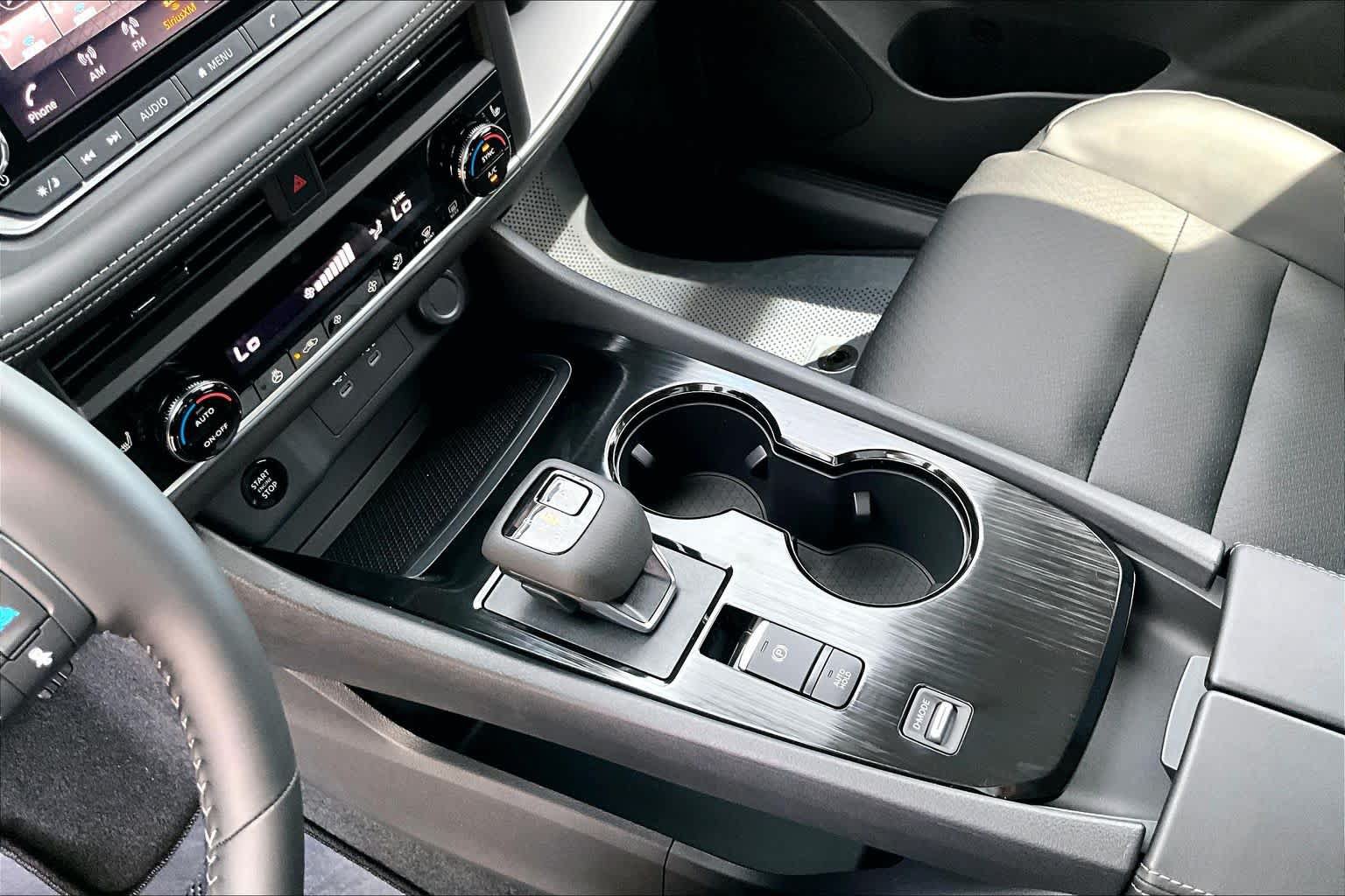 New 2026 Nissan Rogue Dark Armor FWD image 7