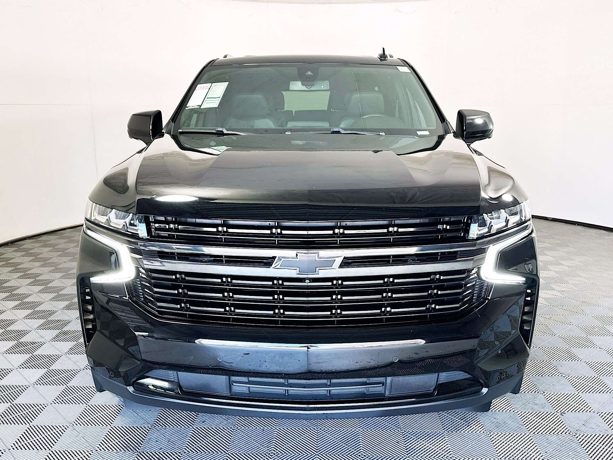 Used 2022 Chevrolet Tahoe RST w/ Sport Performance Package AWD/4WD image 8