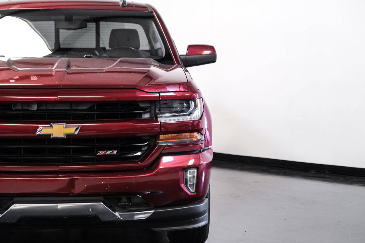 Used 2017 Chevrolet Silverado 1500 LT w/ All Star Edition AWD/4WD image 42