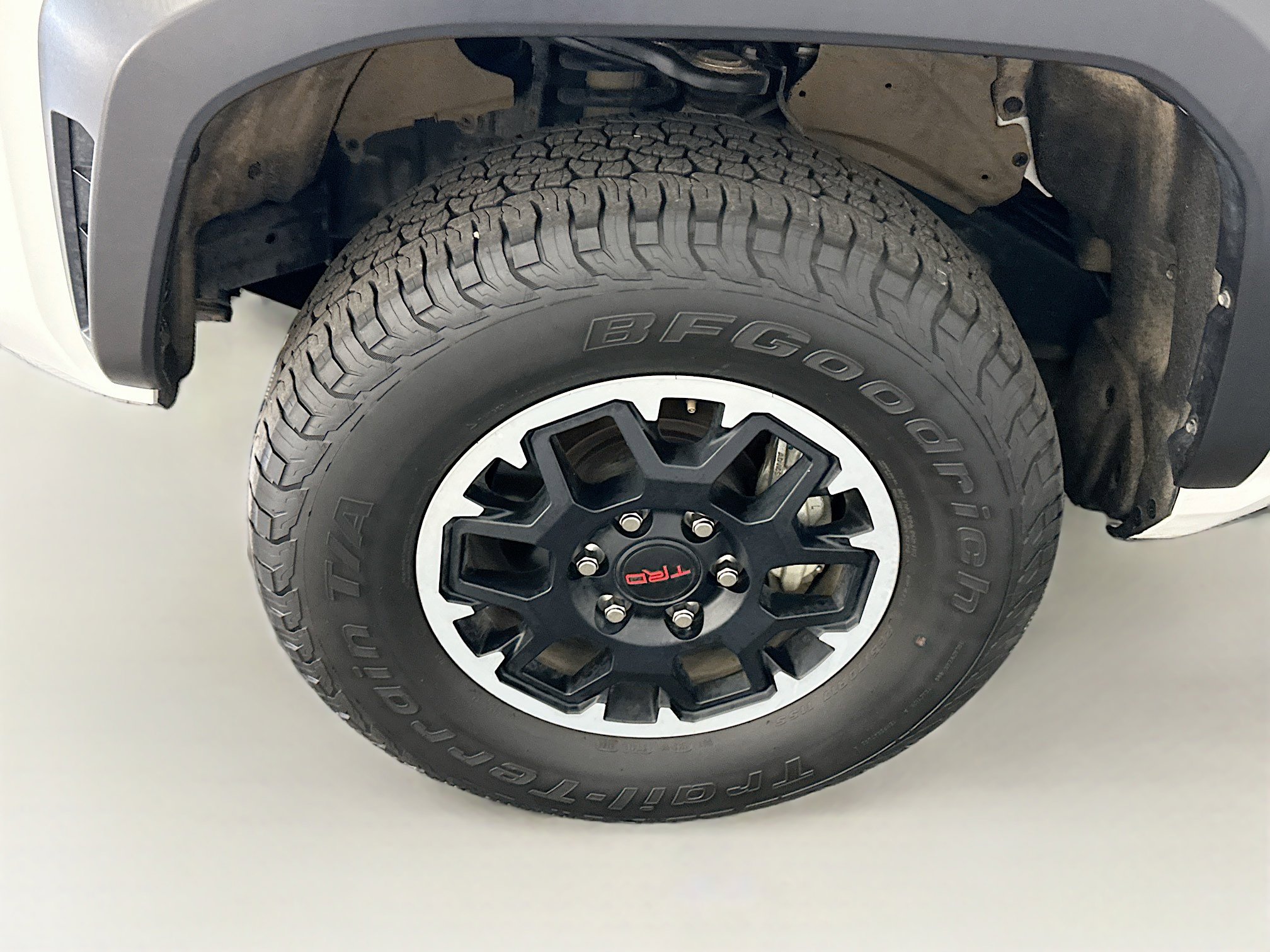 Used 2024 Toyota Tacoma TRD Off-Road image 11