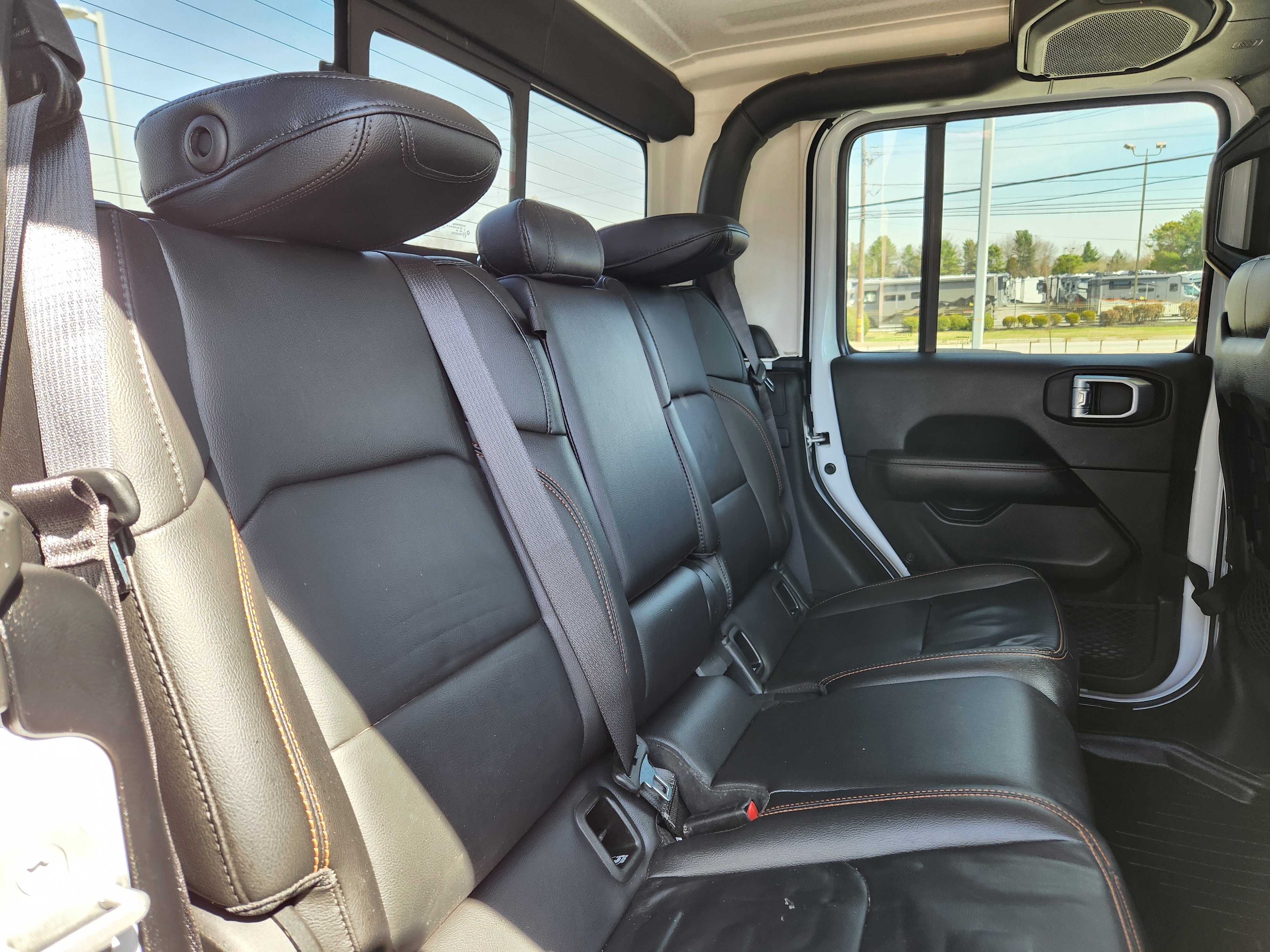 Used 2021 Jeep Gladiator Mojave AWD/4WD image 15