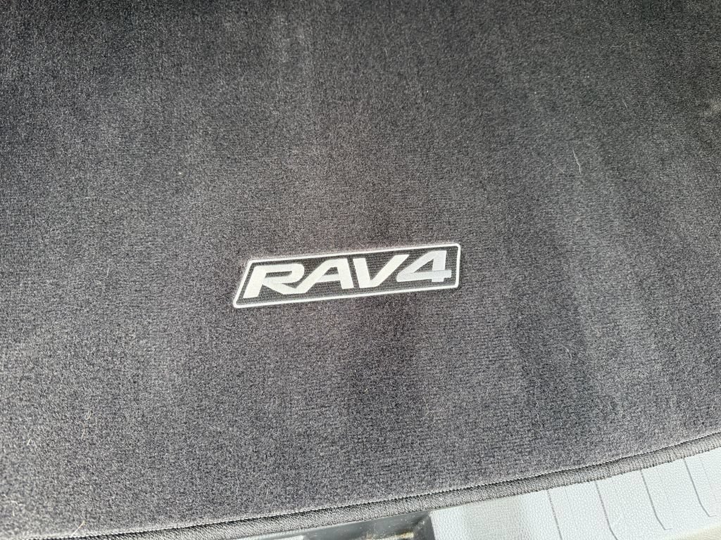Used 2019 Toyota RAV4 XLE w/ Convenience Package AWD/4WD image 27