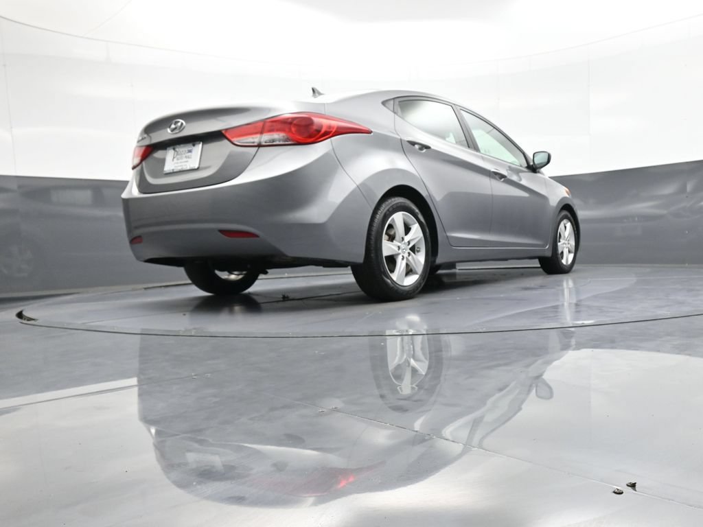 Used 2012 Hyundai Elantra GLS w/ Preferred Pkg 3 FWD image 28
