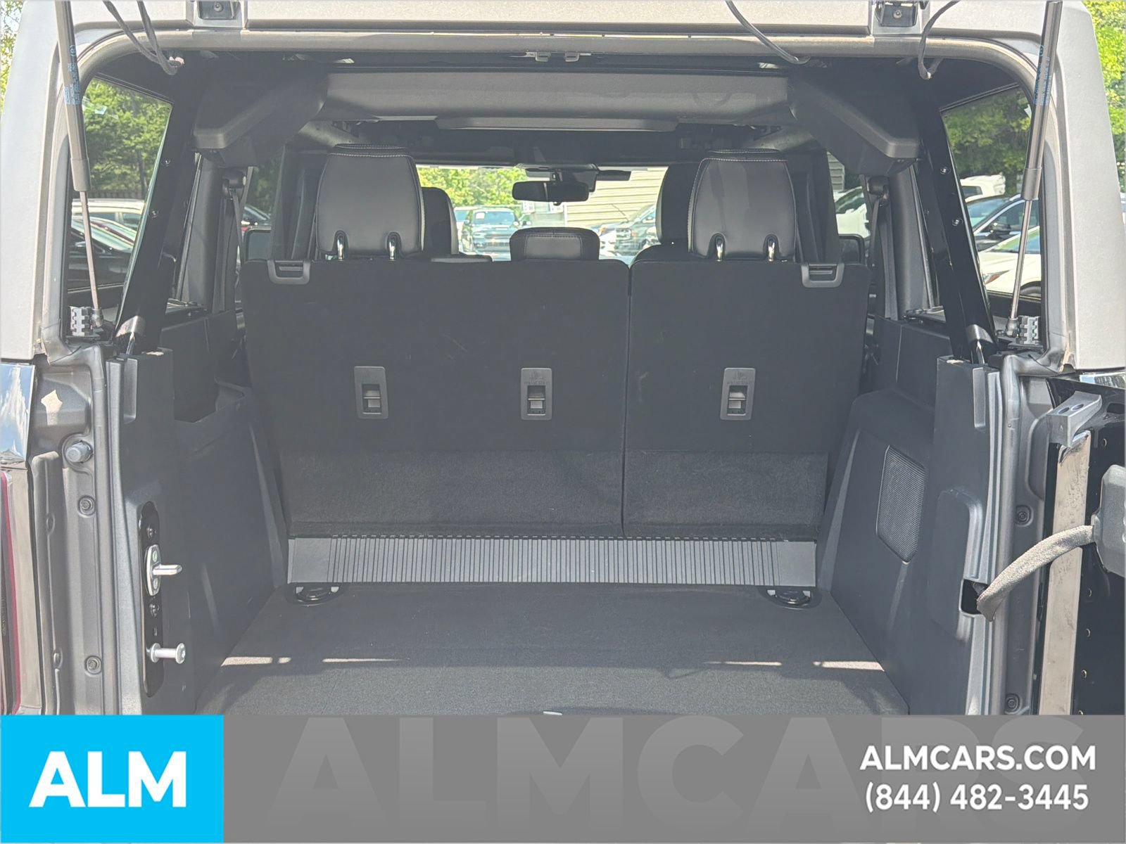 Used 2025 Ford Bronco Outer Banks AWD/4WD image 21