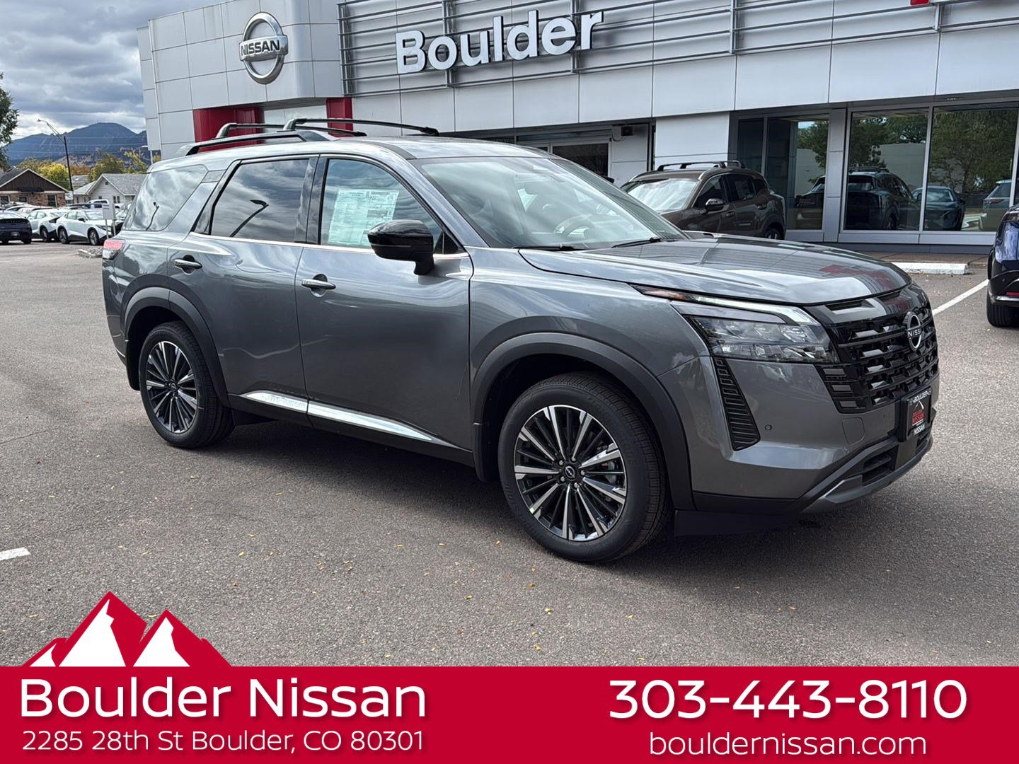 New 2026 Nissan Pathfinder Platinum AWD/4WD image 1