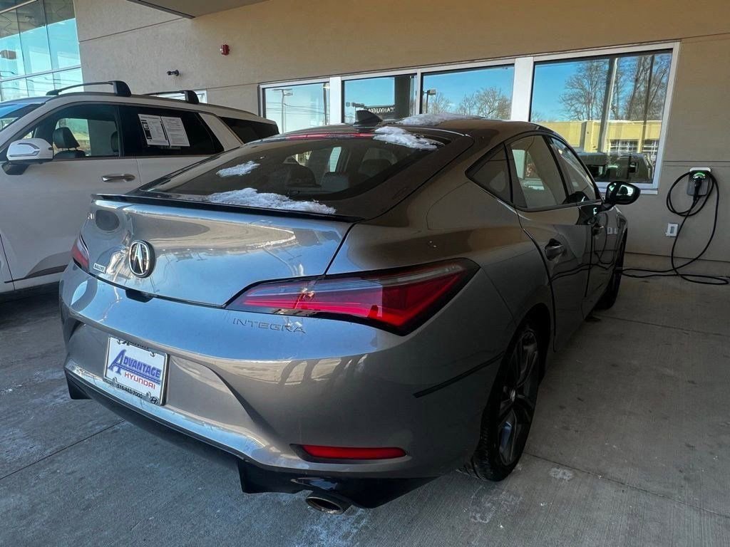Used 2023 Acura Integra A-Spec image 7