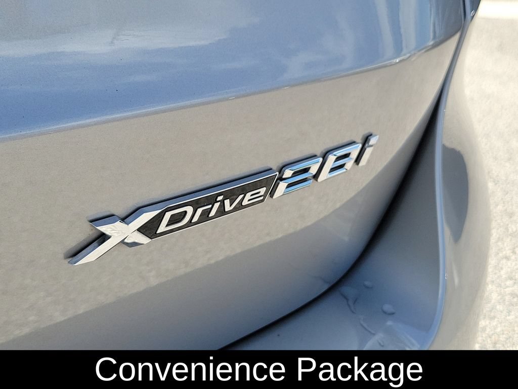 Used 2025 BMW X1 xDrive28i AWD/4WD image 9