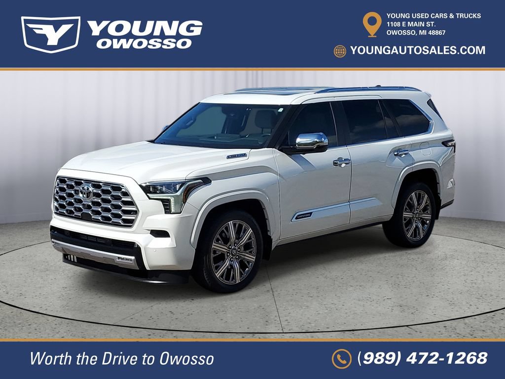 Used 2025 Toyota Sequoia Capstone AWD/4WD image 2