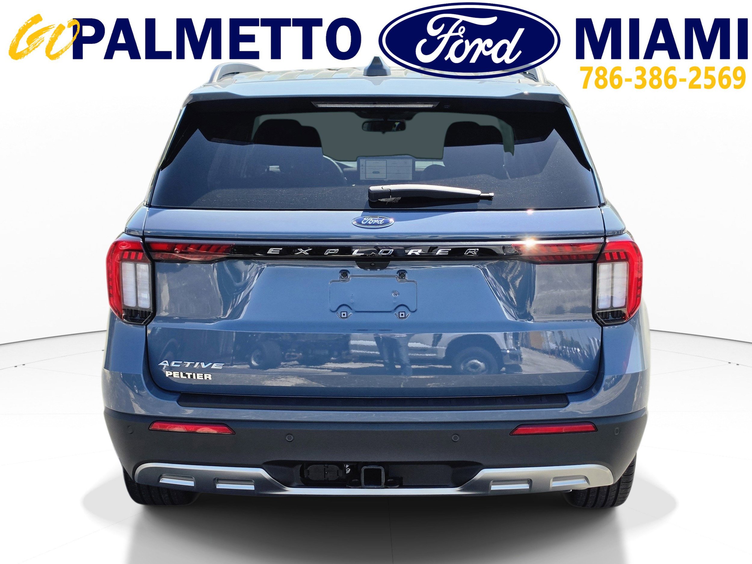 New 2026 Ford Explorer Active w/ Active Comfort Package RWD image 5