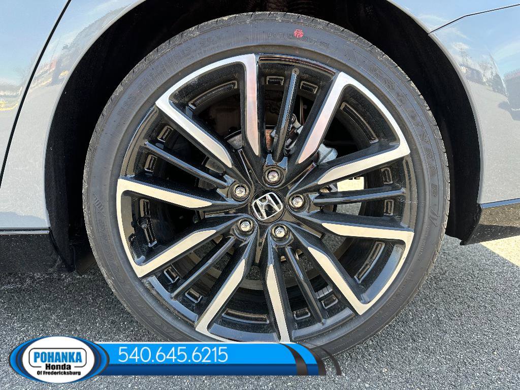 New 2026 Honda Accord Hybrid Touring image 13