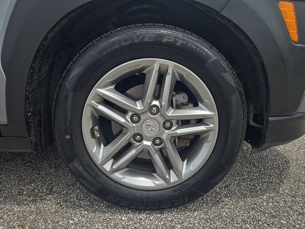 Used 2020 Hyundai Kona SE FWD image 27