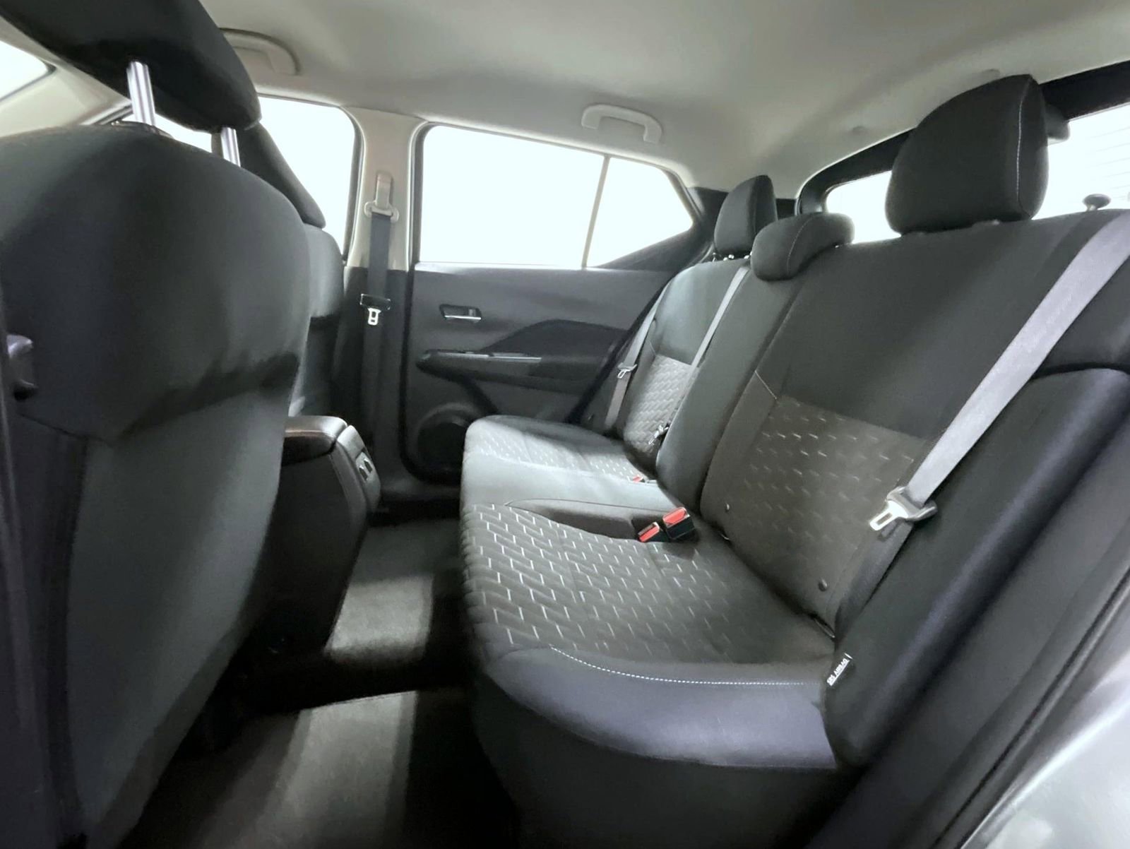 Certified 2024 Nissan Kicks SV image 19