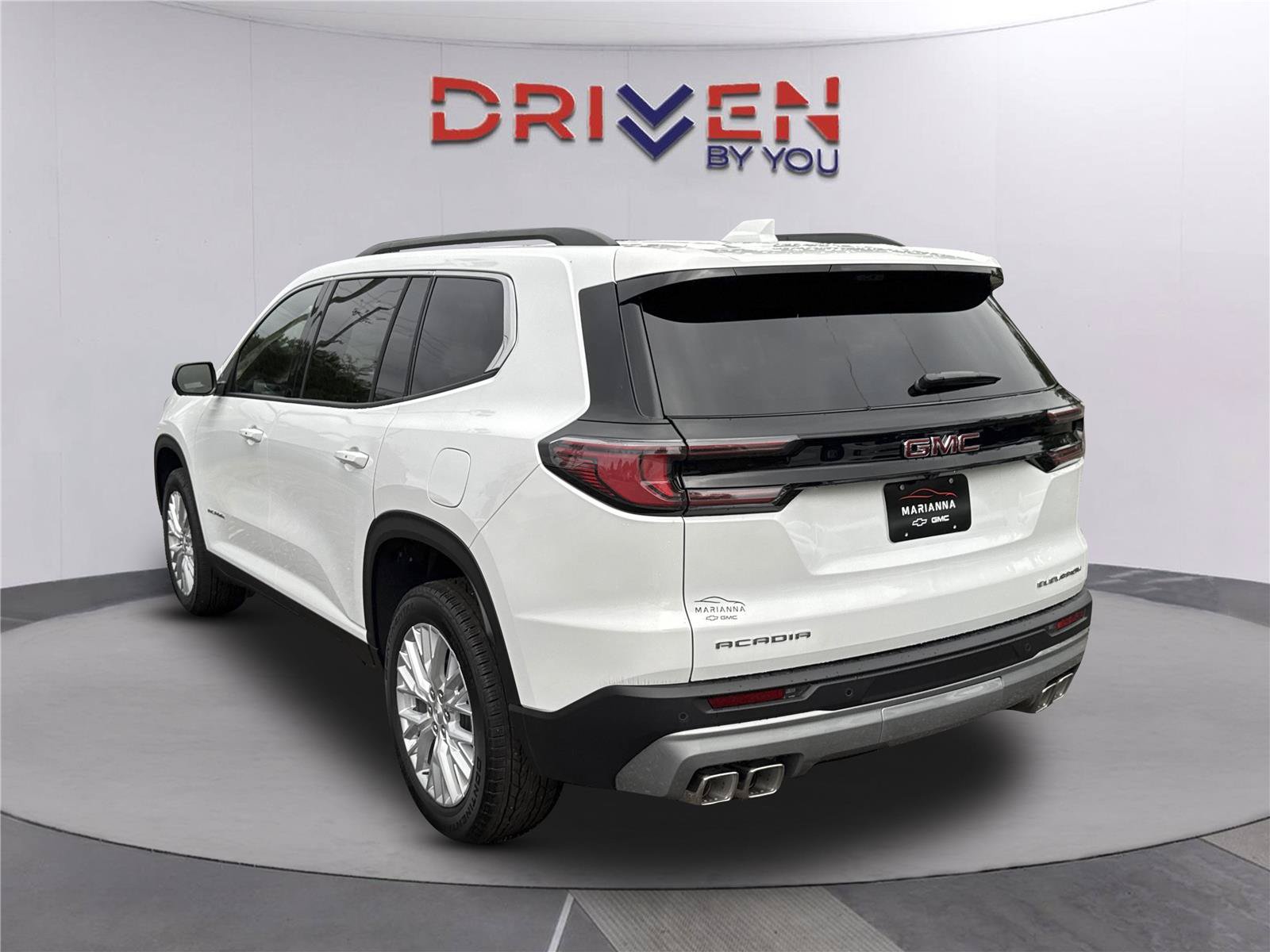 New 2026 GMC Acadia Elevation w/ Elevation Premium Package FWD image 6
