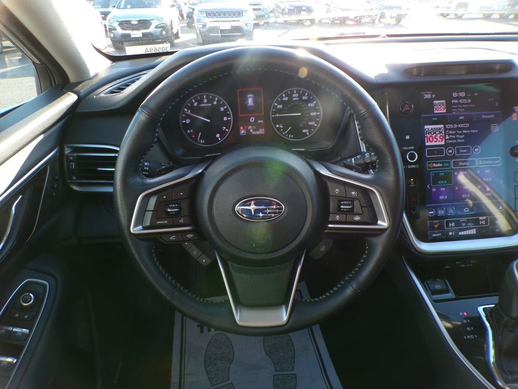 Used 2022 Subaru Outback Limited image 12