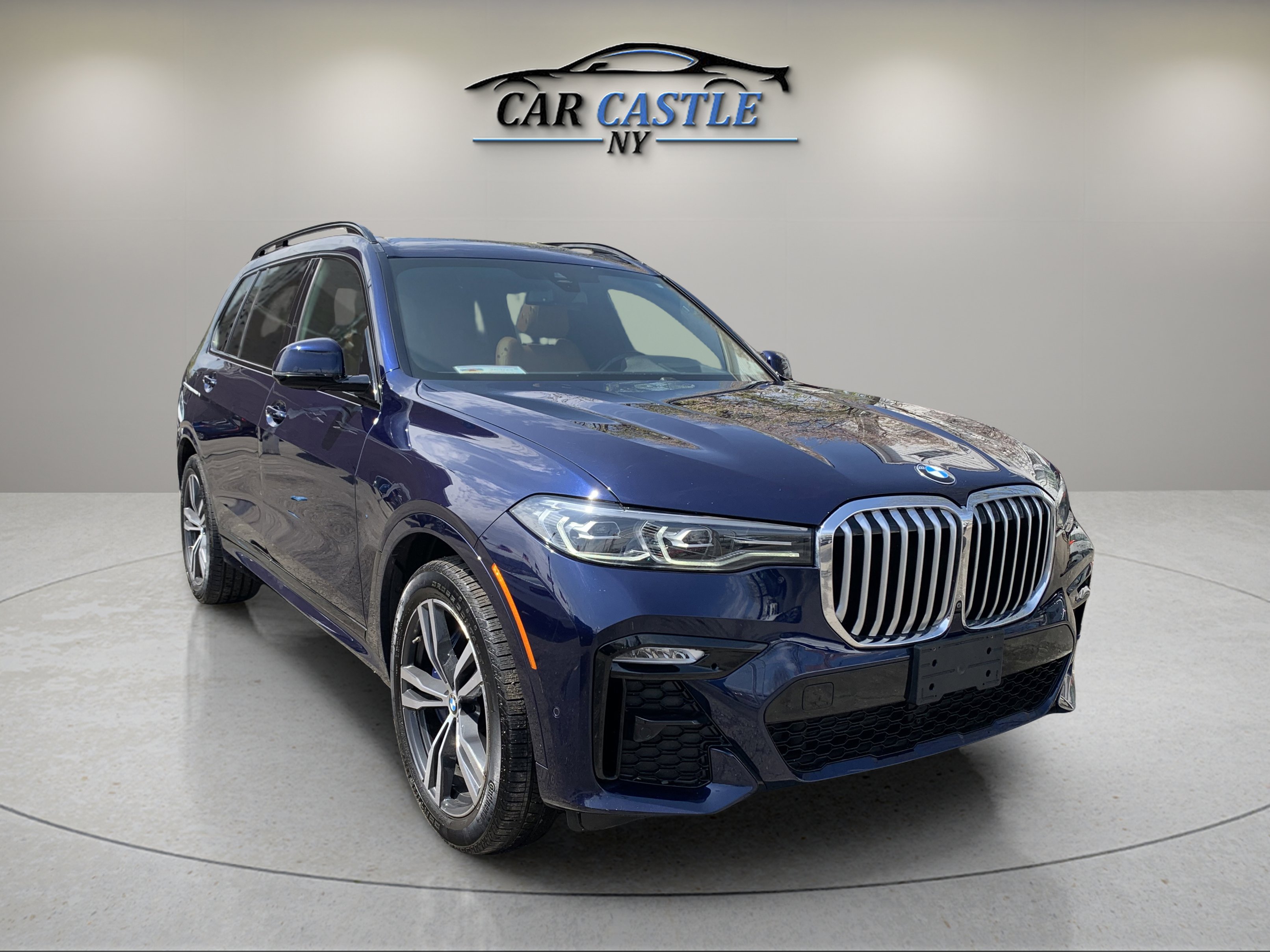 Used 2022 BMW X7 xDrive40i w/ M Sport Package image 4