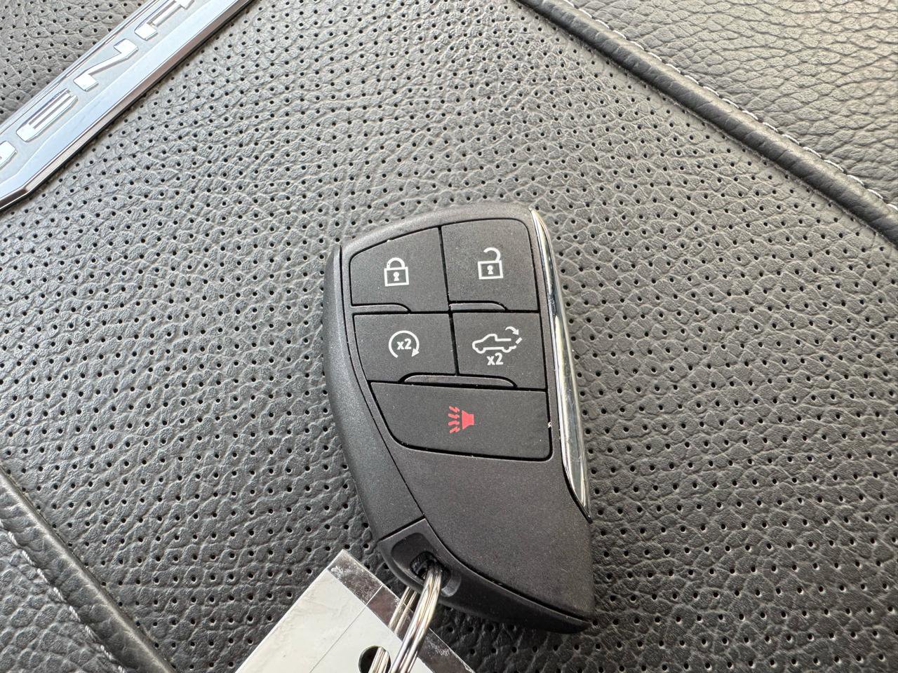 Used 2025 GMC Sierra 2500 Denali w/ Denali Reserve Package image 27