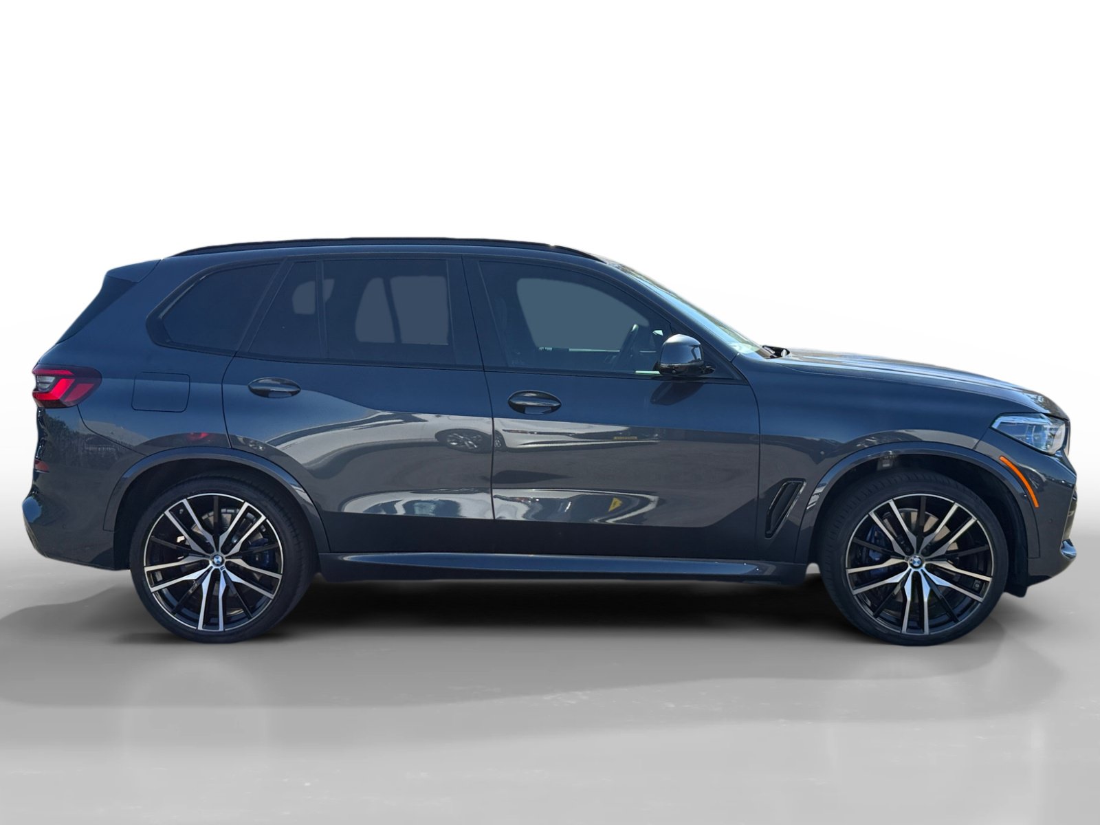 Used 2022 BMW X5 M50i w/ Executive Package AWD/4WD image 6