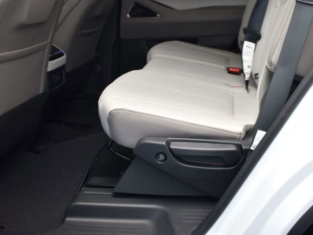 New 2026 INFINITI QX60 Luxe w/ Cargo Package image 14