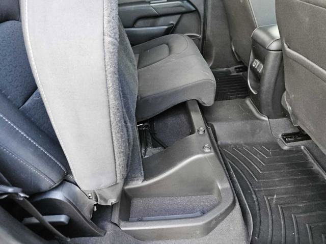 Used 2020 GMC Canyon SLE w/ Elevation Edition RWD image 27