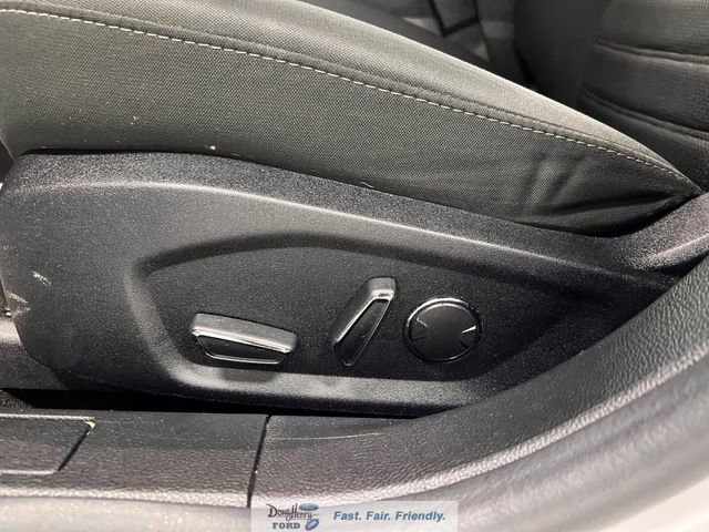 Used 2020 Ford Fusion SE image 21
