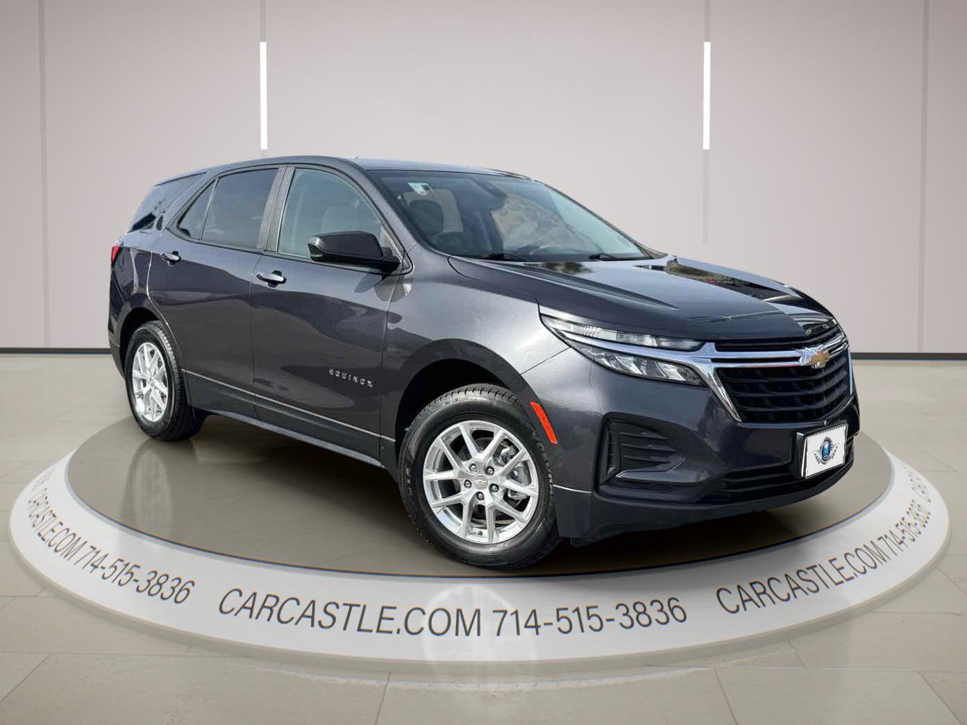 Used 2022 Chevrolet Equinox LS w/ LPO, Floor Liner Package AWD/4WD image 3