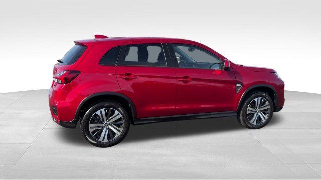 Used 2024 Mitsubishi Outlander Sport ES AWD/4WD image 8