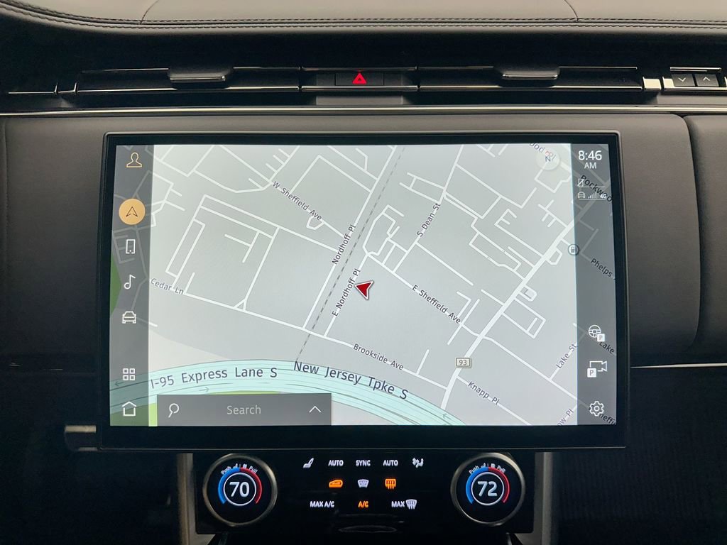 Used 2023 Land Rover Range Rover SE image 29