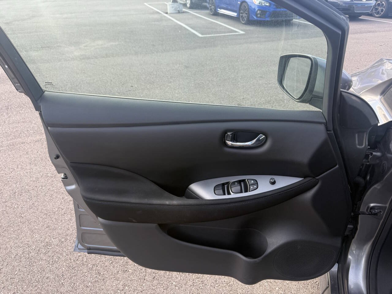 Used 2022 Nissan Leaf S FWD image 22