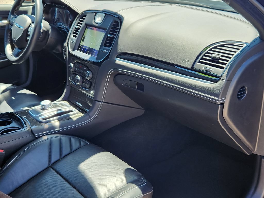 Used 2023 Chrysler 300 C RWD image 16