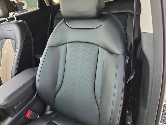 New 2026 Kia Sportage EX w/ EX Panorama Roof Package FWD image 16