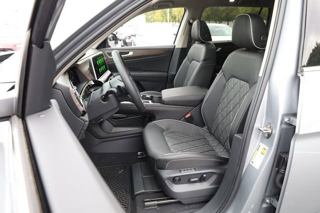 New 2026 Volkswagen Atlas SEL Premium R-Line image 10
