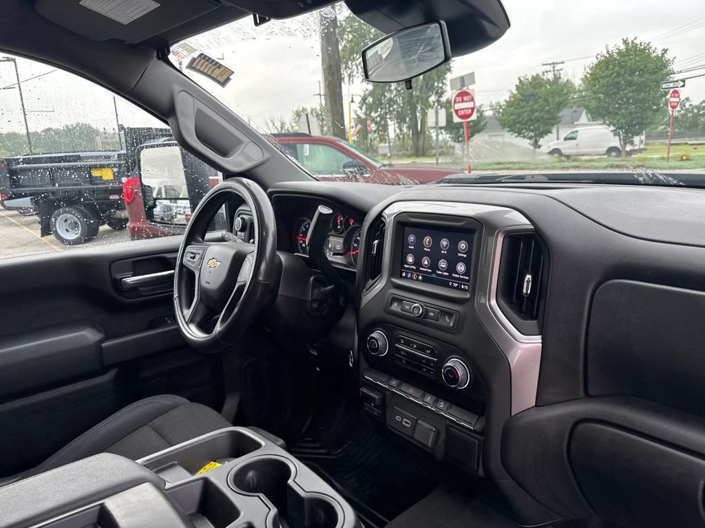 Used 2025 Chevrolet Silverado 2500 Custom w/ Z71 Off-Road Package AWD/4WD image 31