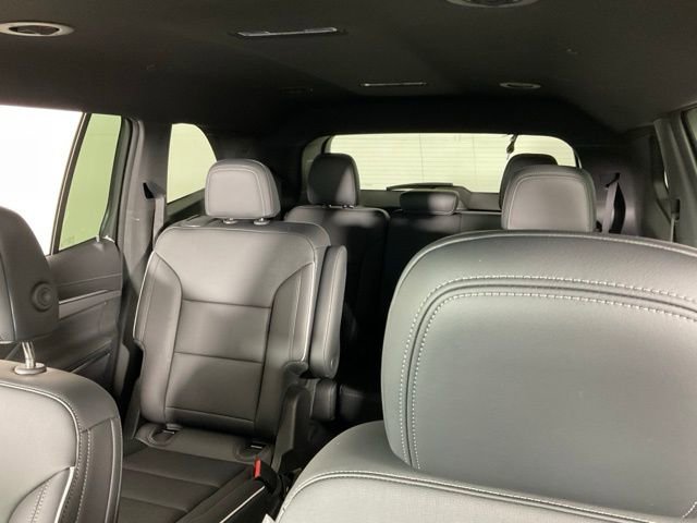 Used 2025 Buick Enclave Preferred image 33