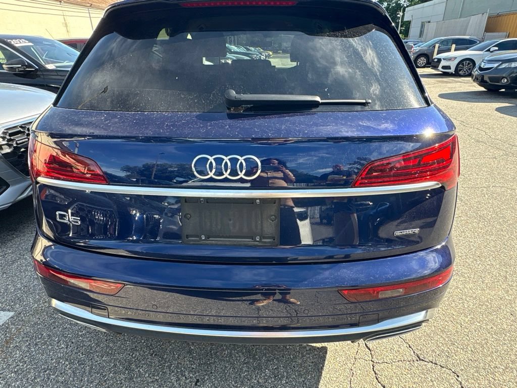 Used 2023 Audi Q5 2.0T Premium w/ Convenience Package AWD/4WD image 5