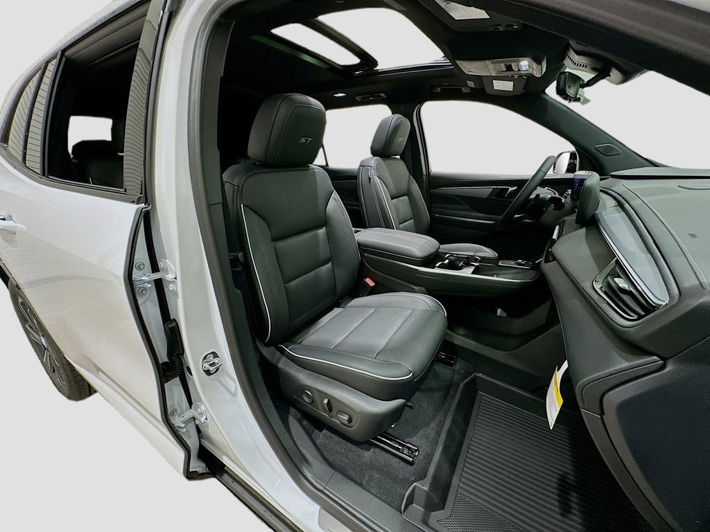 New 2026 Buick Enclave Sport Touring w/ Power Package FWD image 31