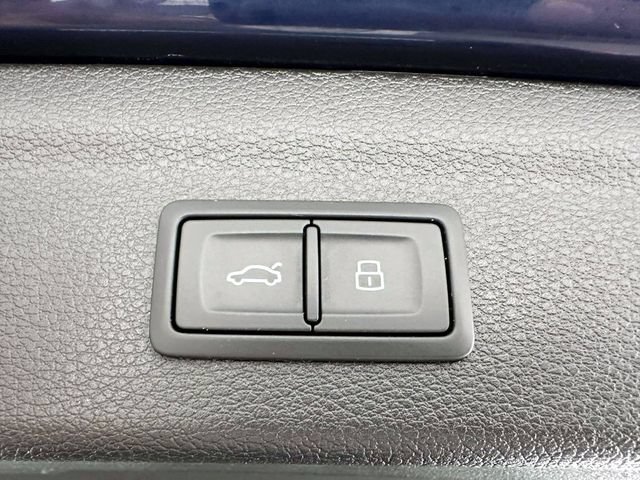 Used 2023 Audi Q3 2.0T Premium Plus w/ Premium Plus Package AWD/4WD image 10