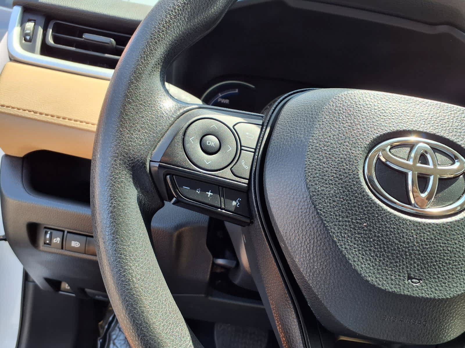 Certified 2025 Toyota RAV4 XLE AWD/4WD image 20