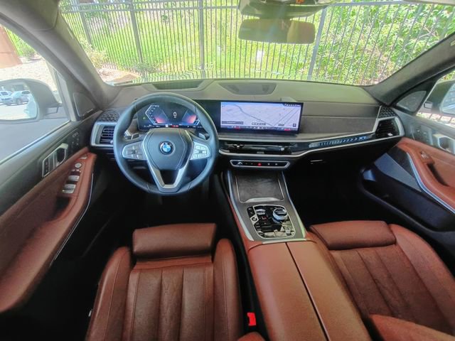 Used 2024 BMW X7 xDrive40i w/ Executive Package AWD/4WD image 36