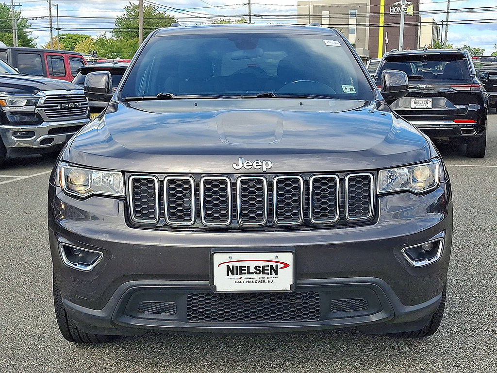 Used 2021 Jeep Grand Cherokee Laredo AWD/4WD image 35